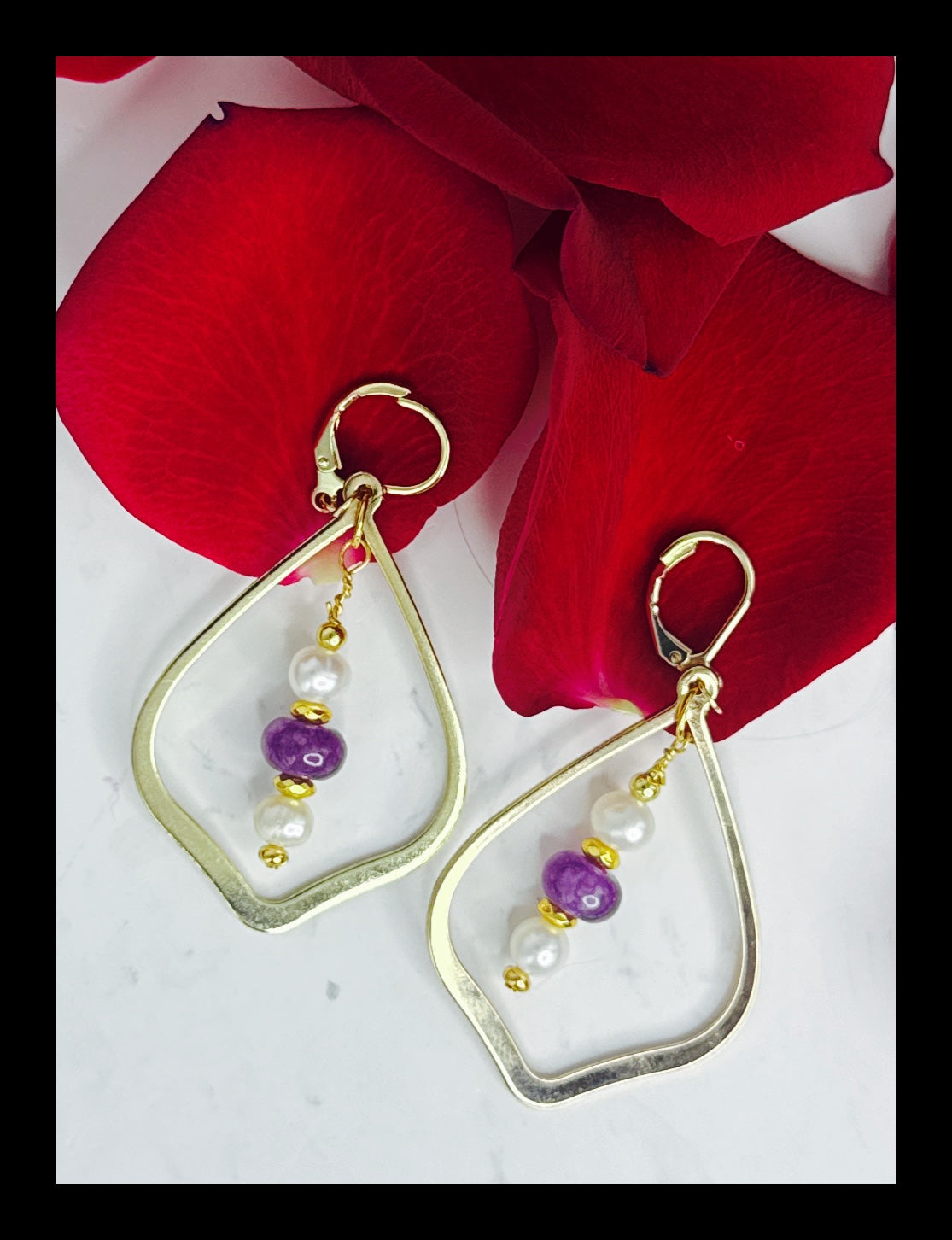 ✨ Elegant June Birthstone Earrings✨
