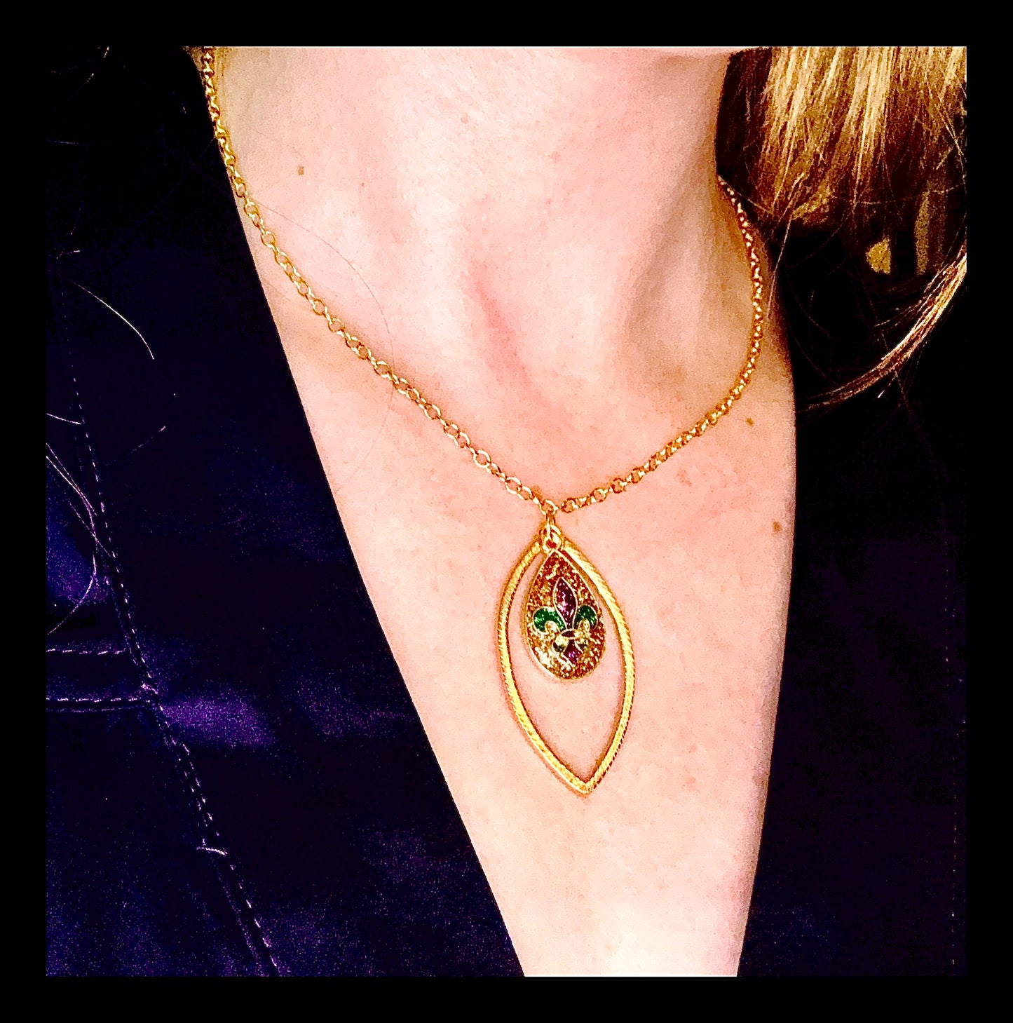 **Krewe de Jewel Necklace**