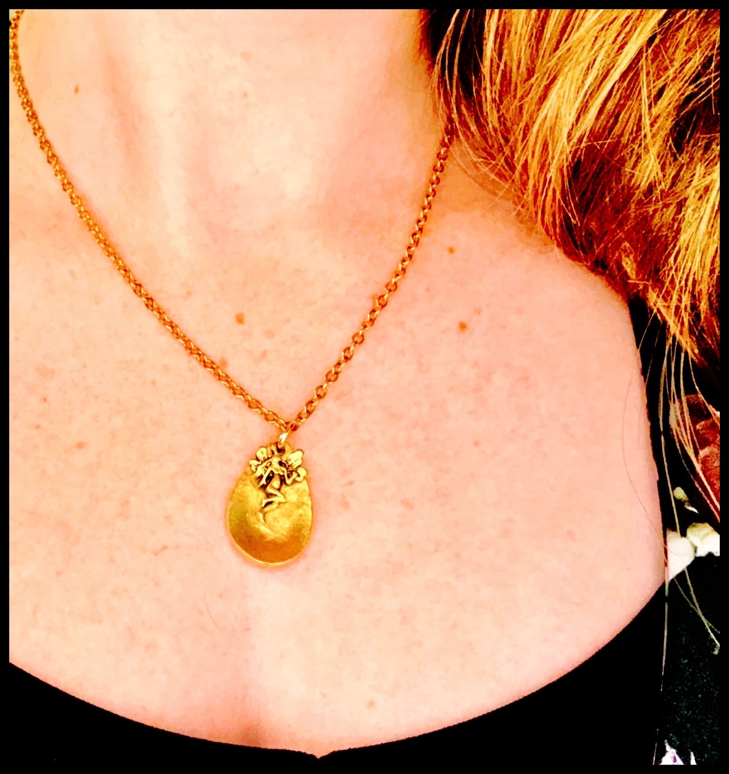 ✨Golden Goddess Pendant Necklace✨