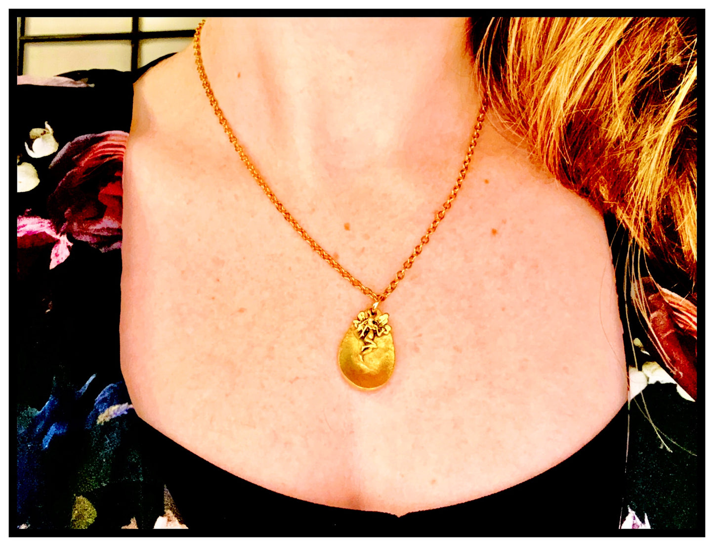 ✨Golden Goddess Pendant Necklace✨
