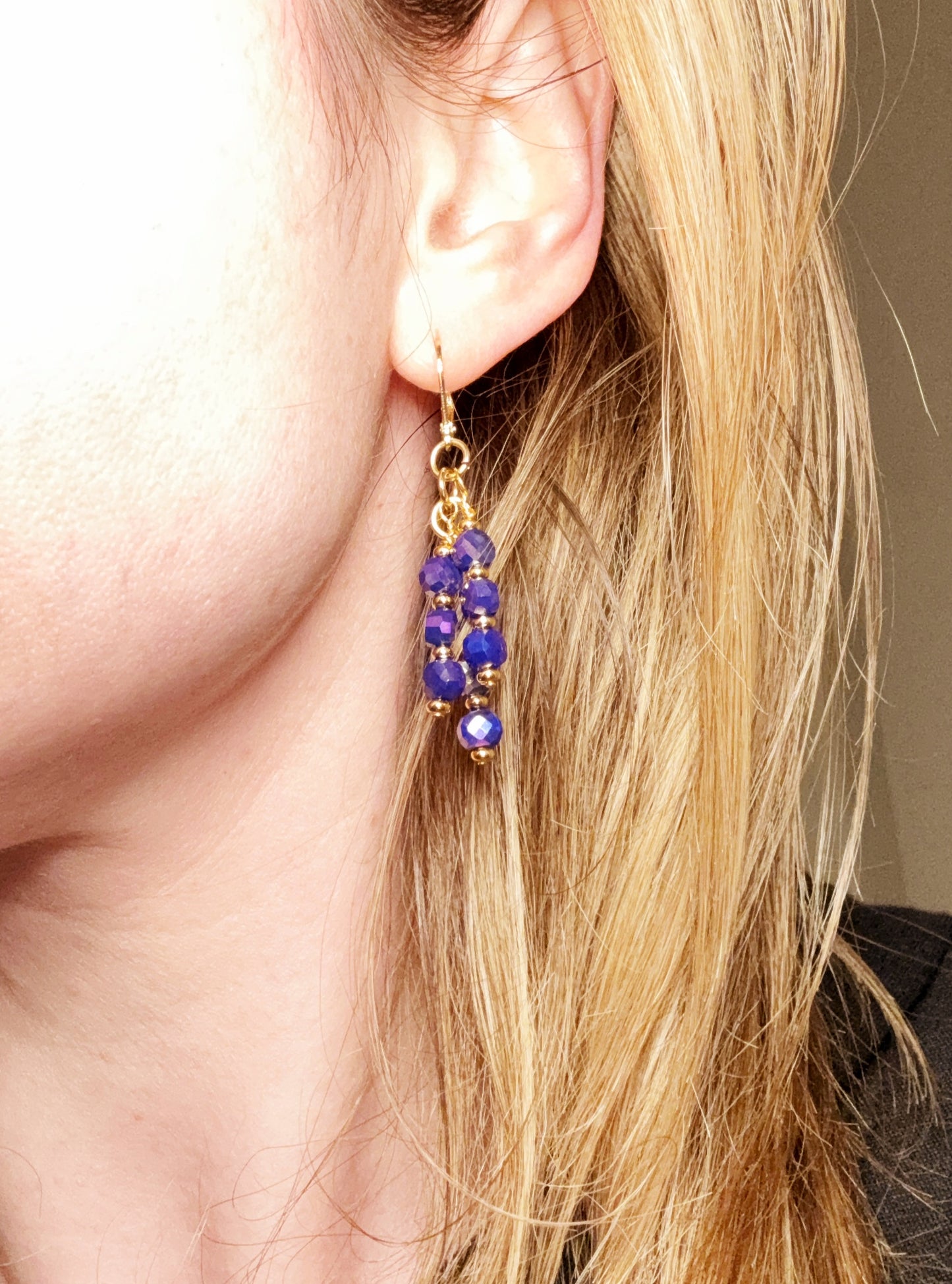 **Effortlessly Enchanting Chandelier Earrings**
