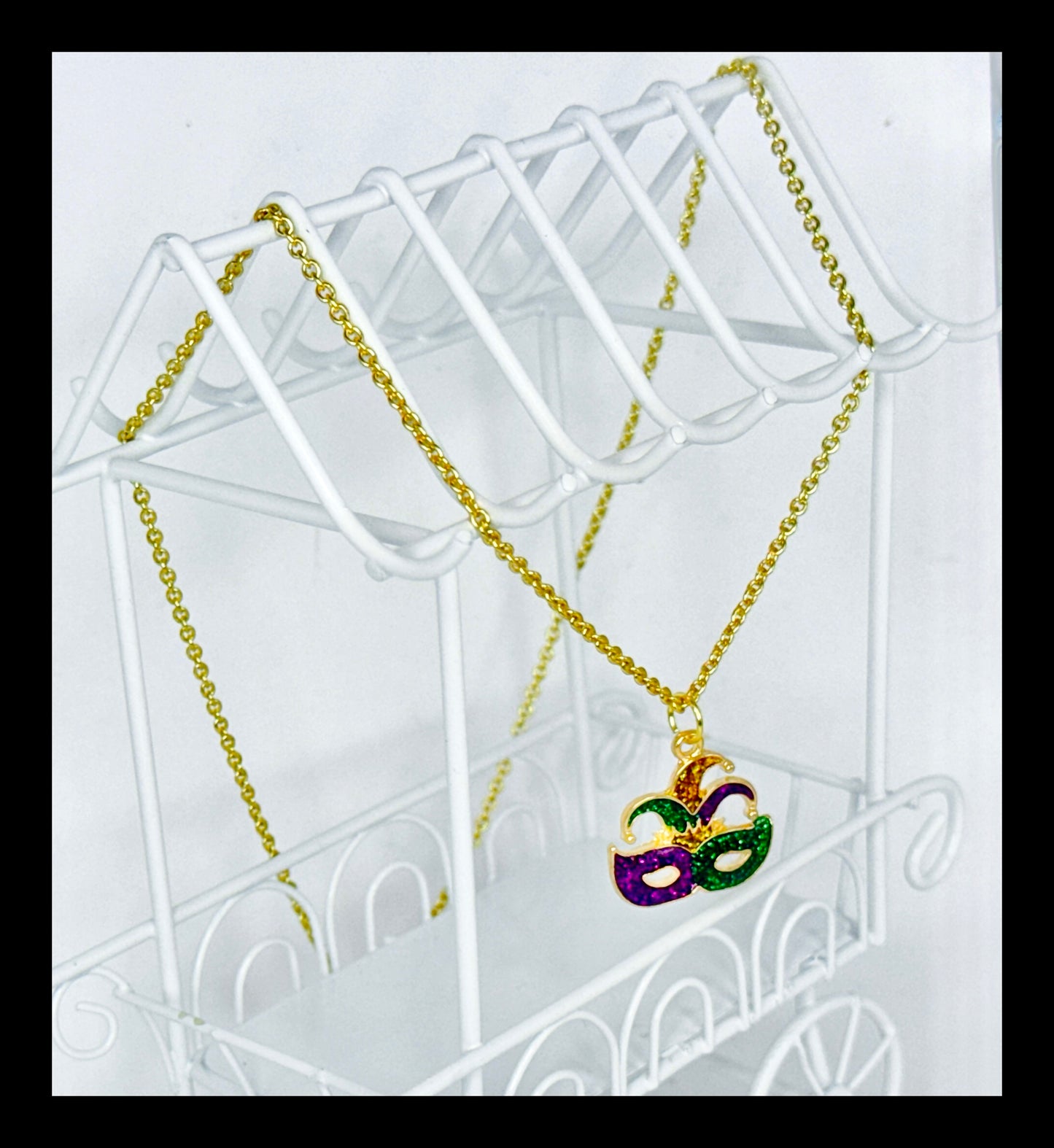 ✨Mystic Mardi Gras Mask Necklace✨