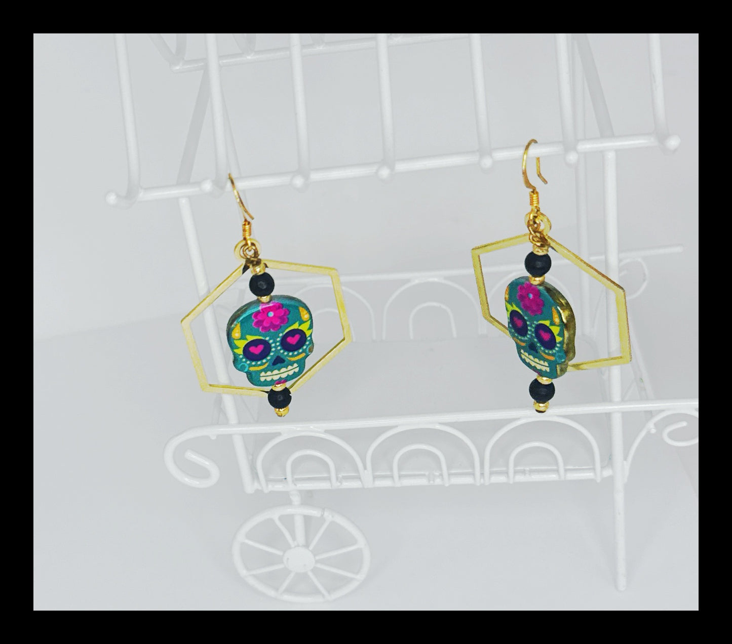 ✨Guardian Skulls Earring Set✨