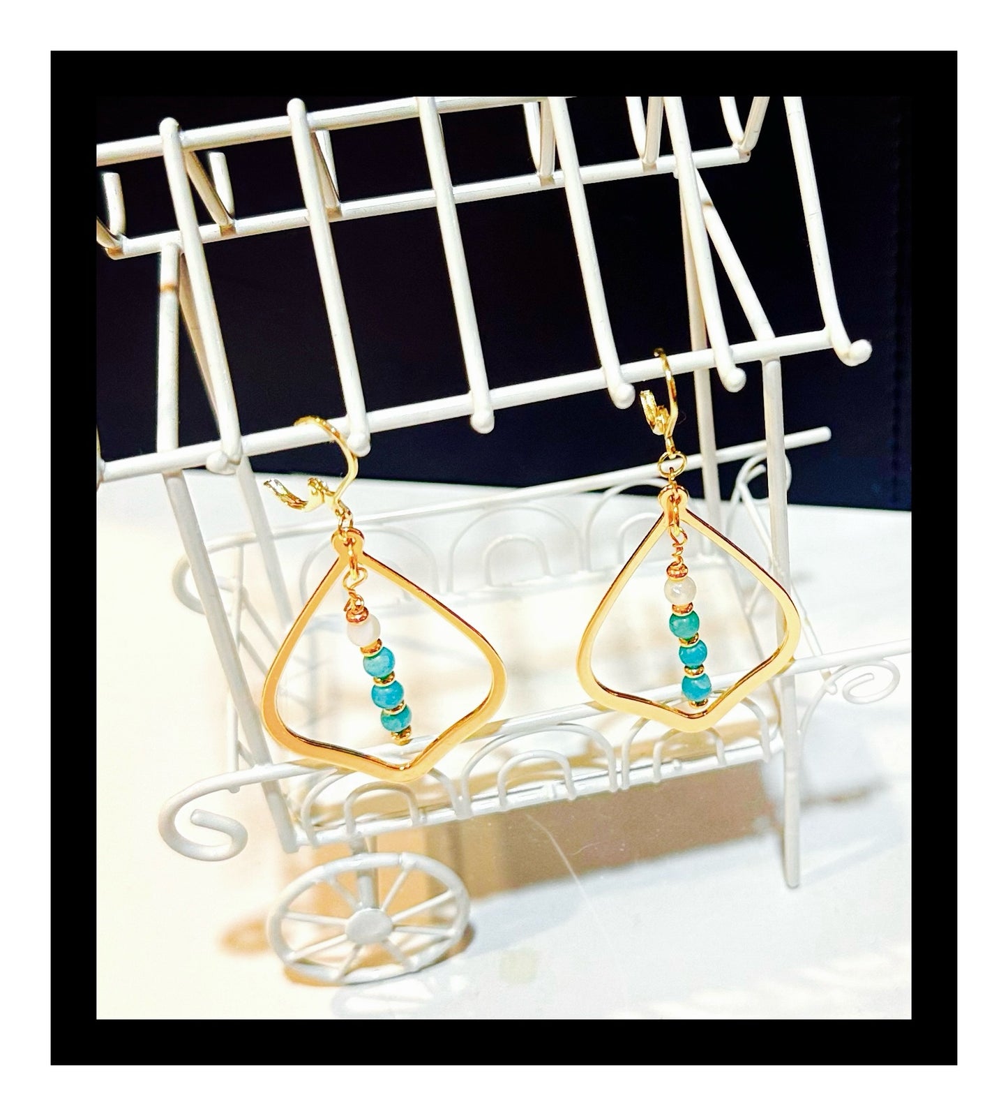Sophisticated Serpentine Earring Set