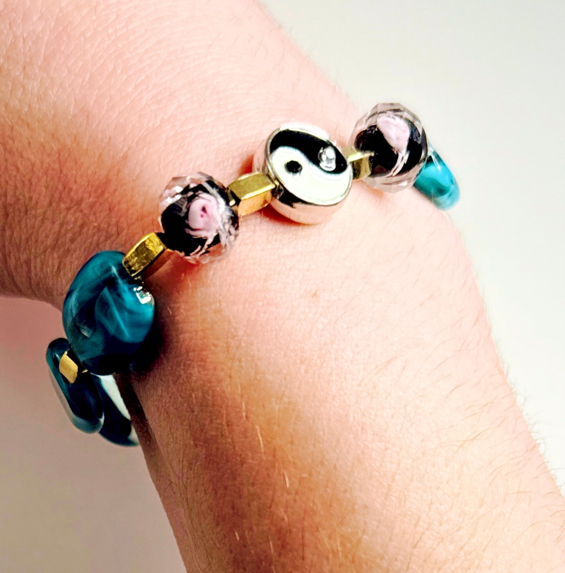 **The Peaceful Paradise Bracelet**
