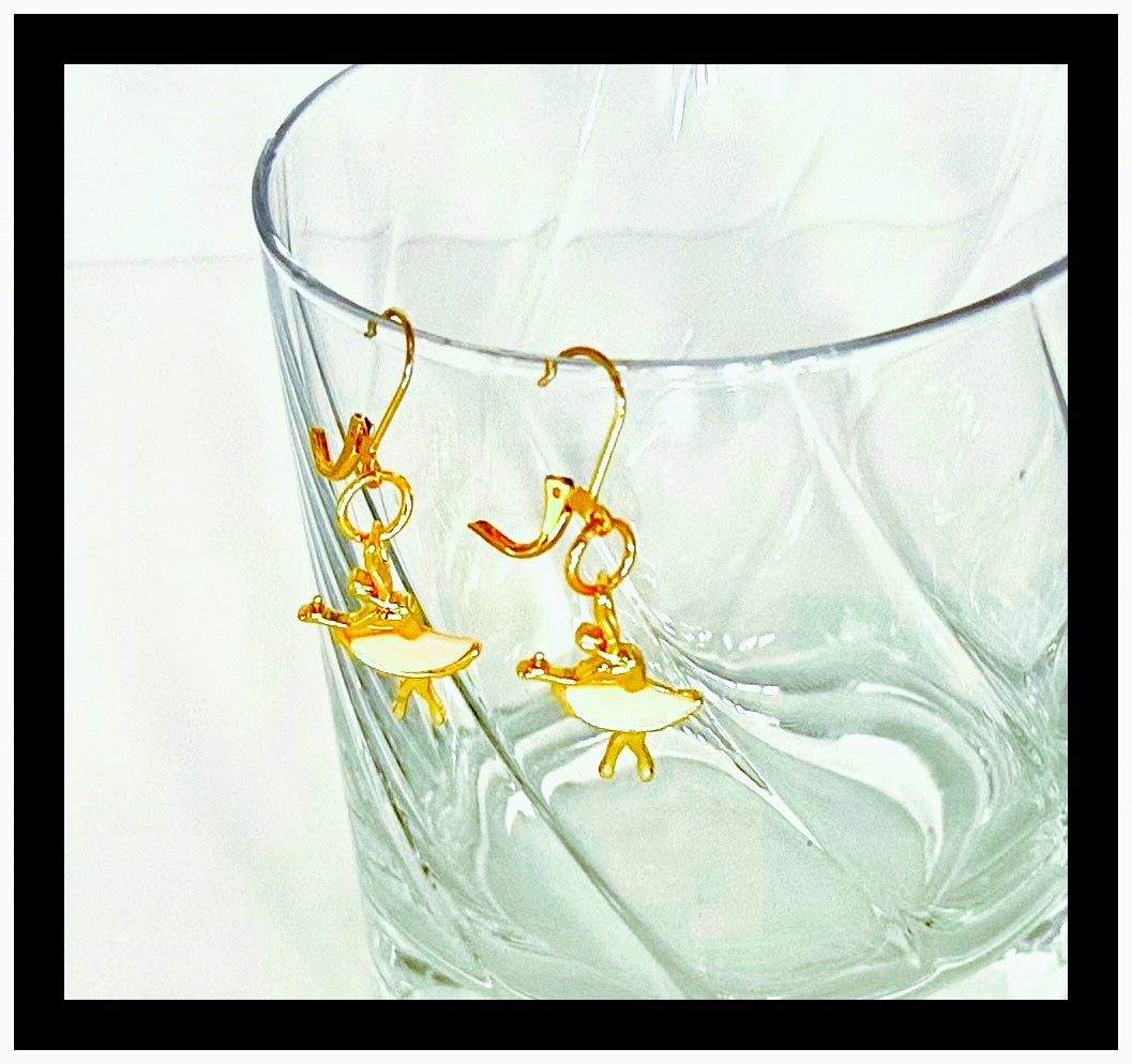 ✨Divine Duet Earrings✨