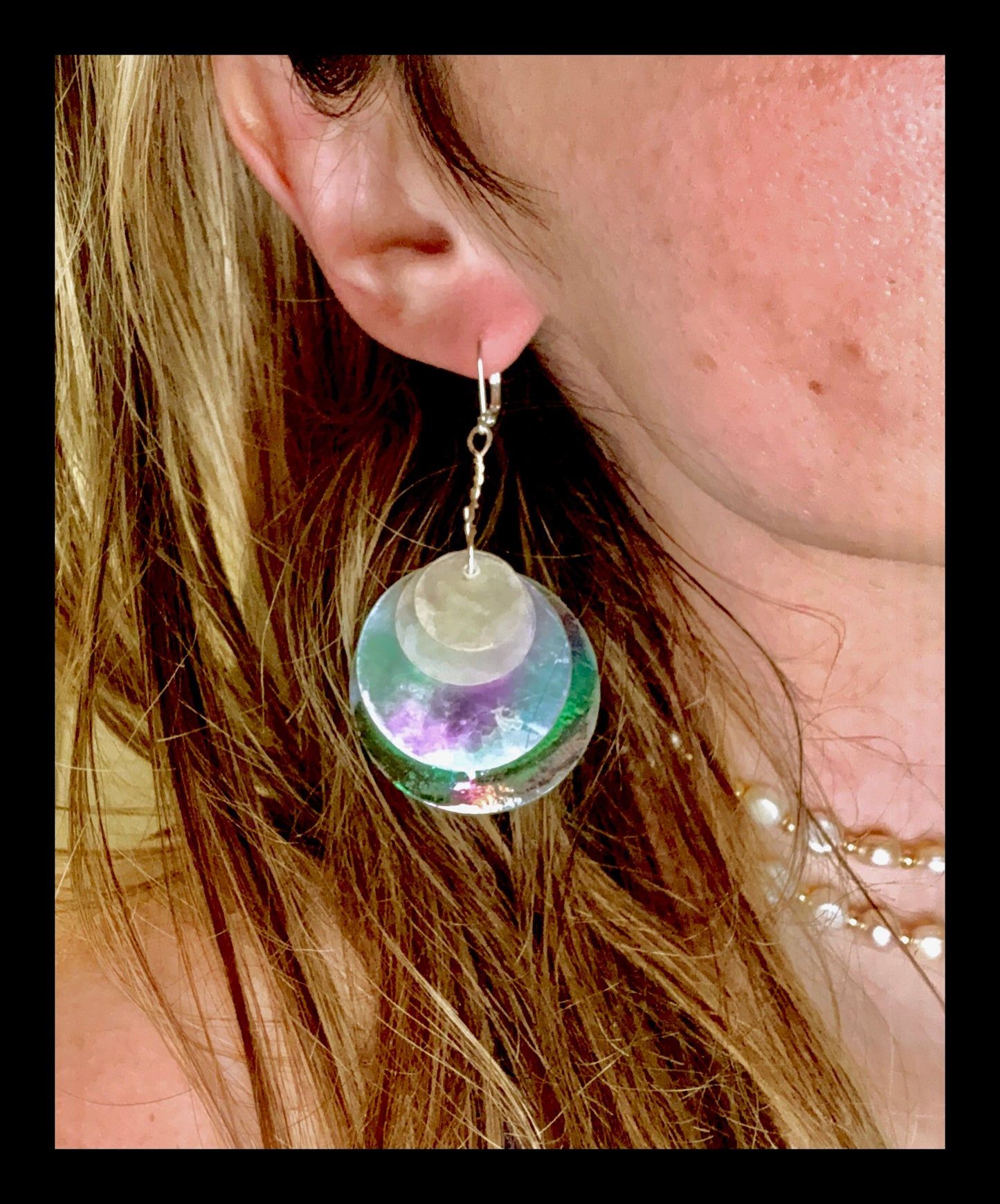 ✨Lovely Layered Capiz Shell Earrings✨