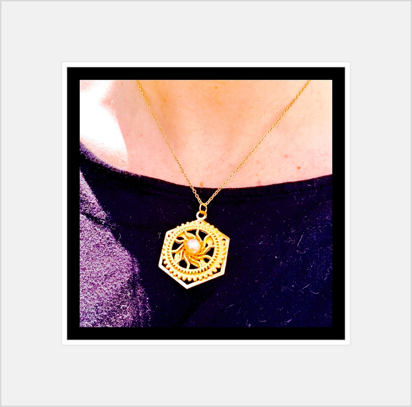 ✨Solar Power Necklace✨