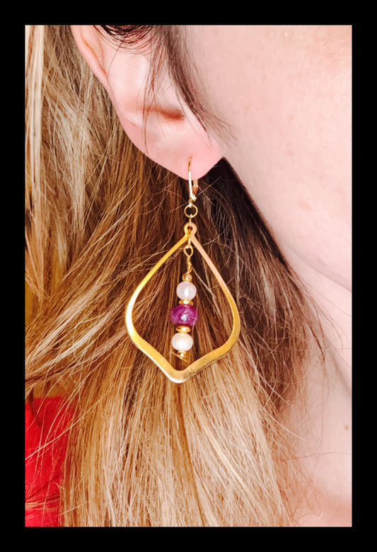 ✨ Elegant June Birthstone Earrings✨