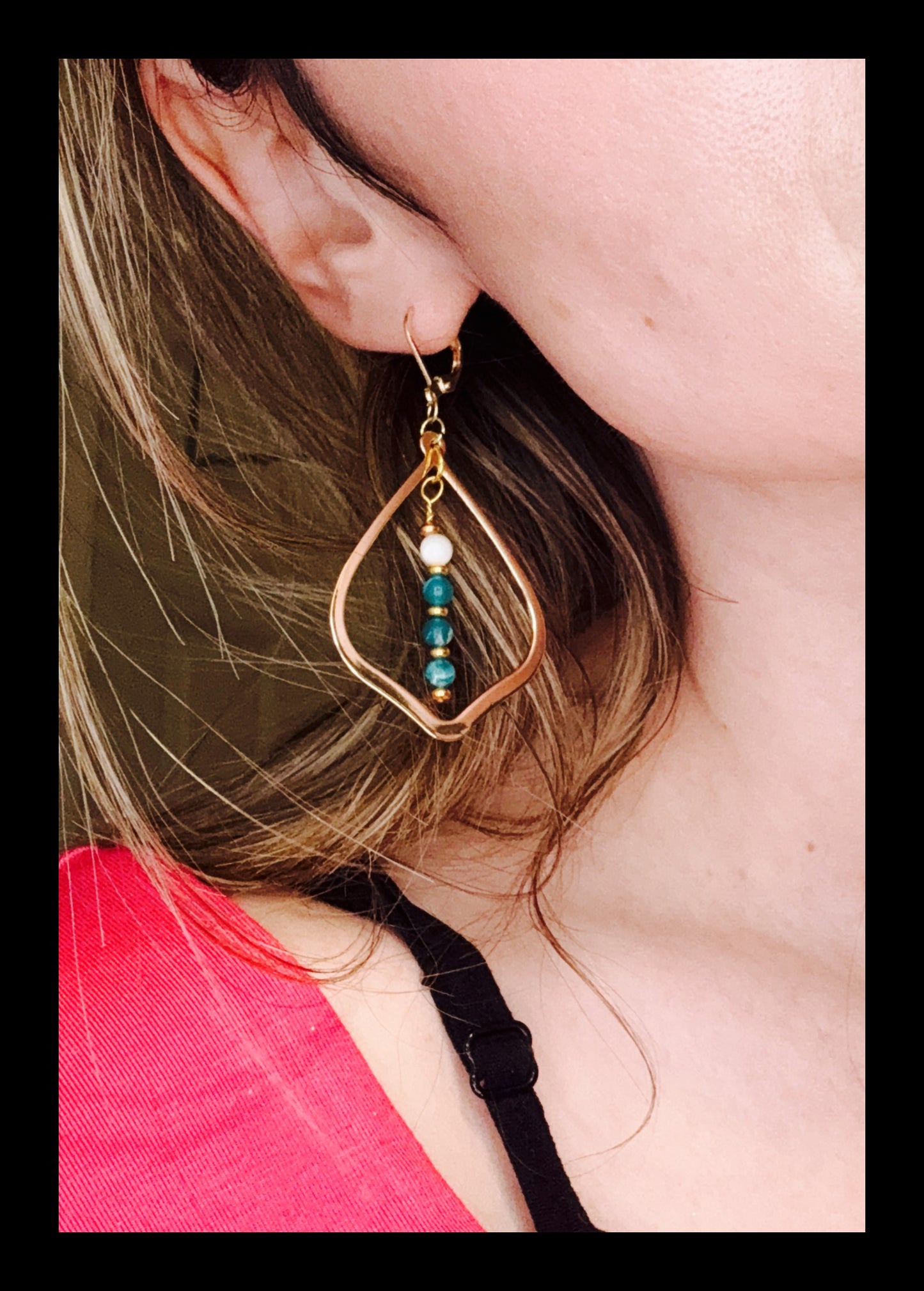 Sophisticated Serpentine Earring Set