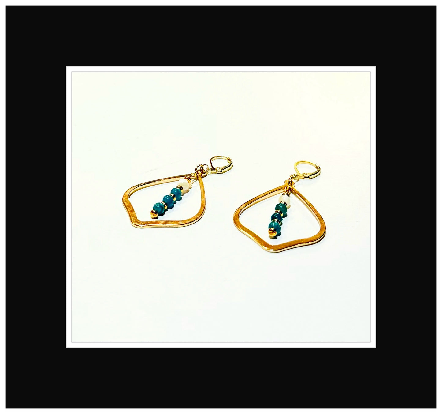 Sophisticated Serpentine Earring Set