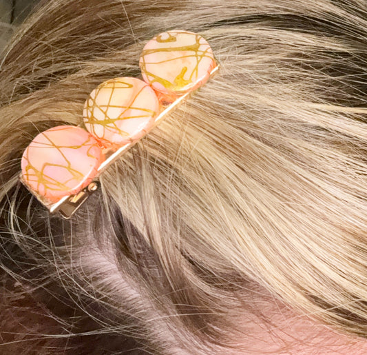 **Sunset Seashell Hair-Clip Set**