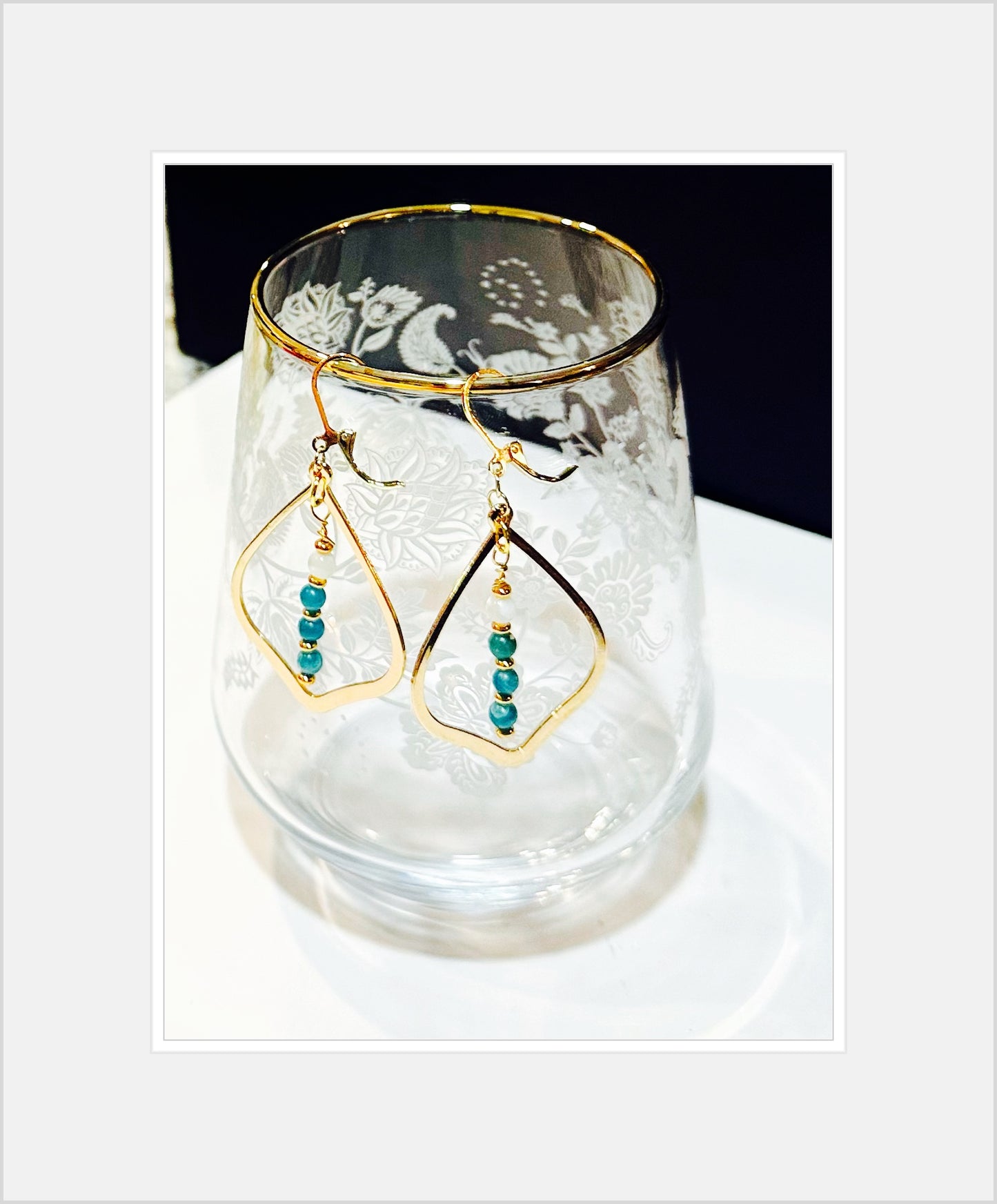 Sophisticated Serpentine Earring Set